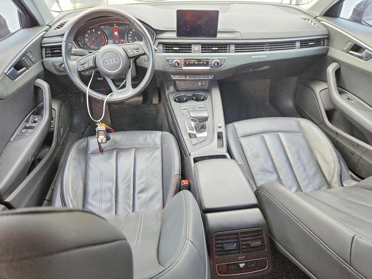 2018 AUDI A4 quattro Premium
