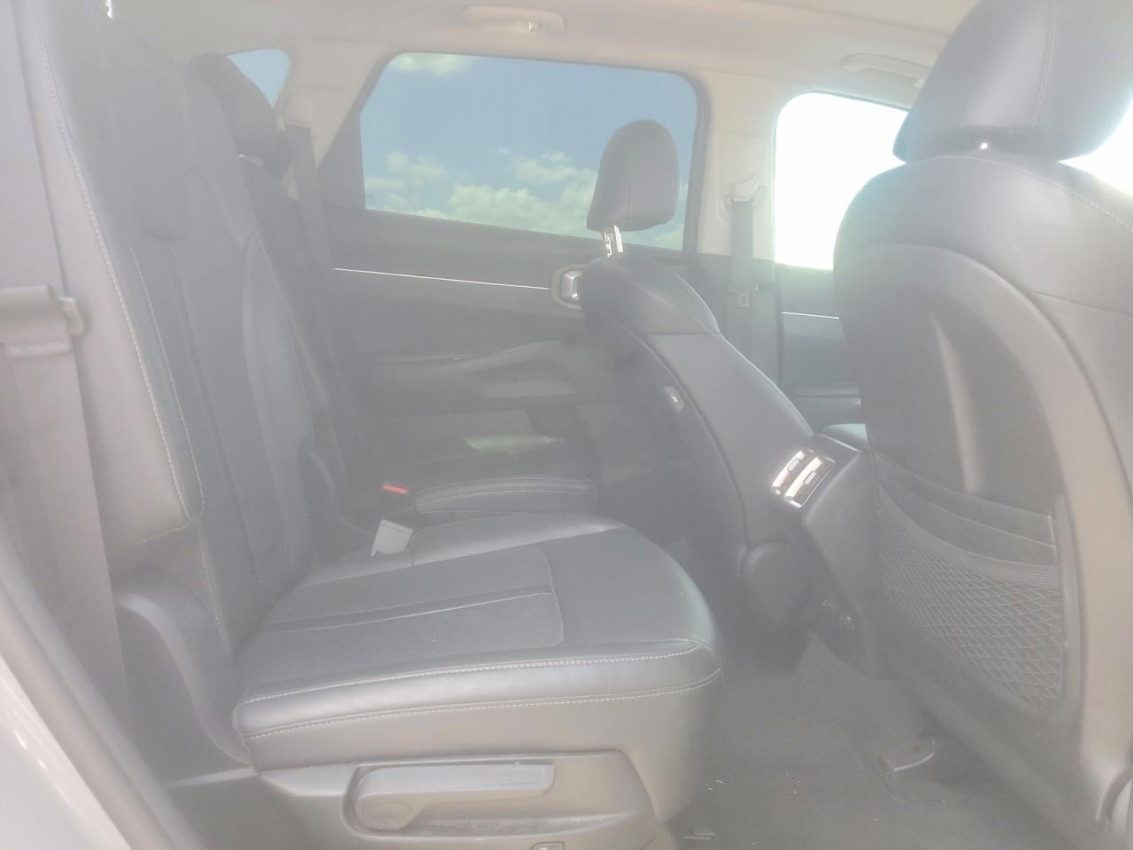 2022 KIA SORENTO EX