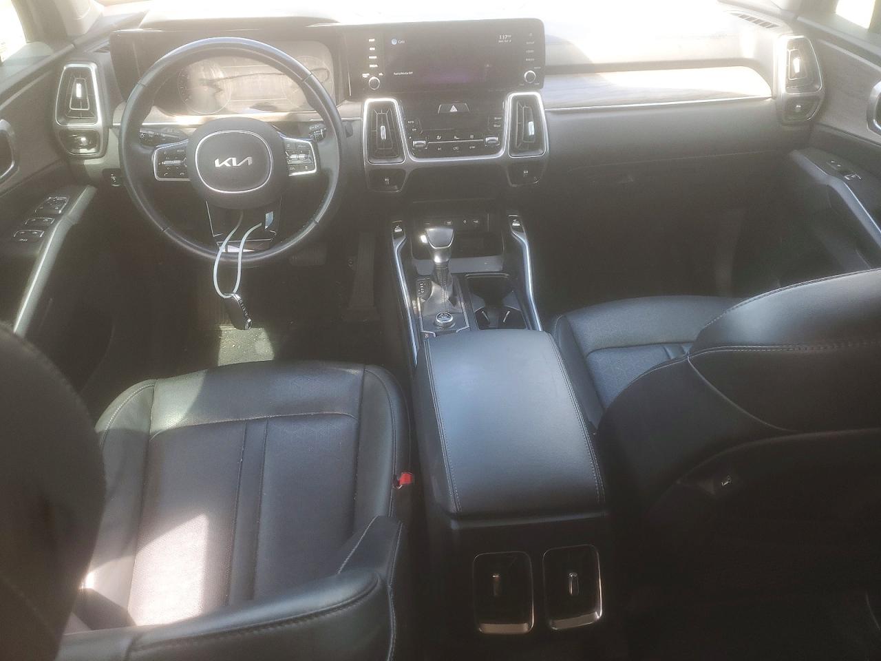 2022 KIA SORENTO EX
