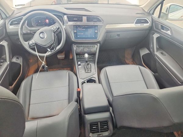 2020 VOLKSWAGEN TIGUAN SE, SEL