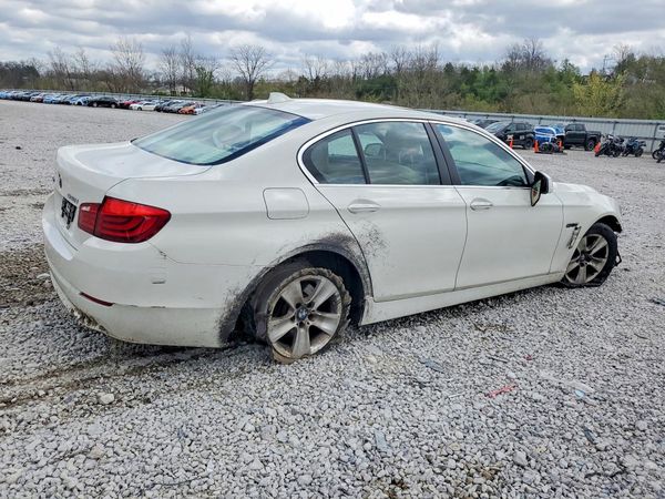 2013 BMW 528