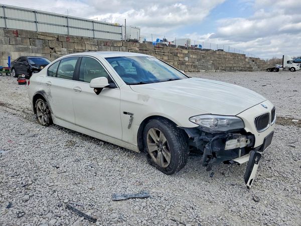 2013 BMW 528