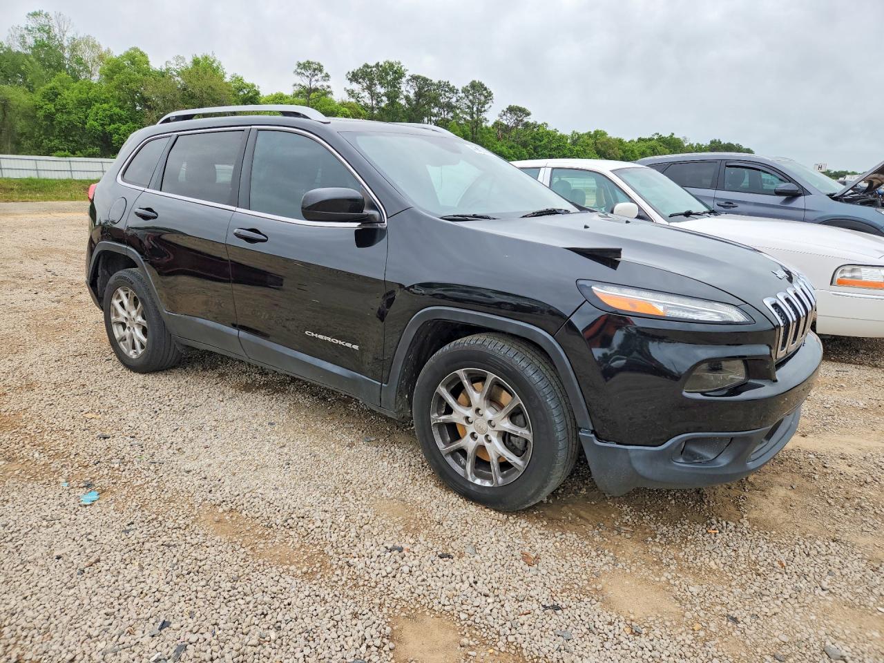 2017 JEEP CHEROKEE LATITUDE FWD