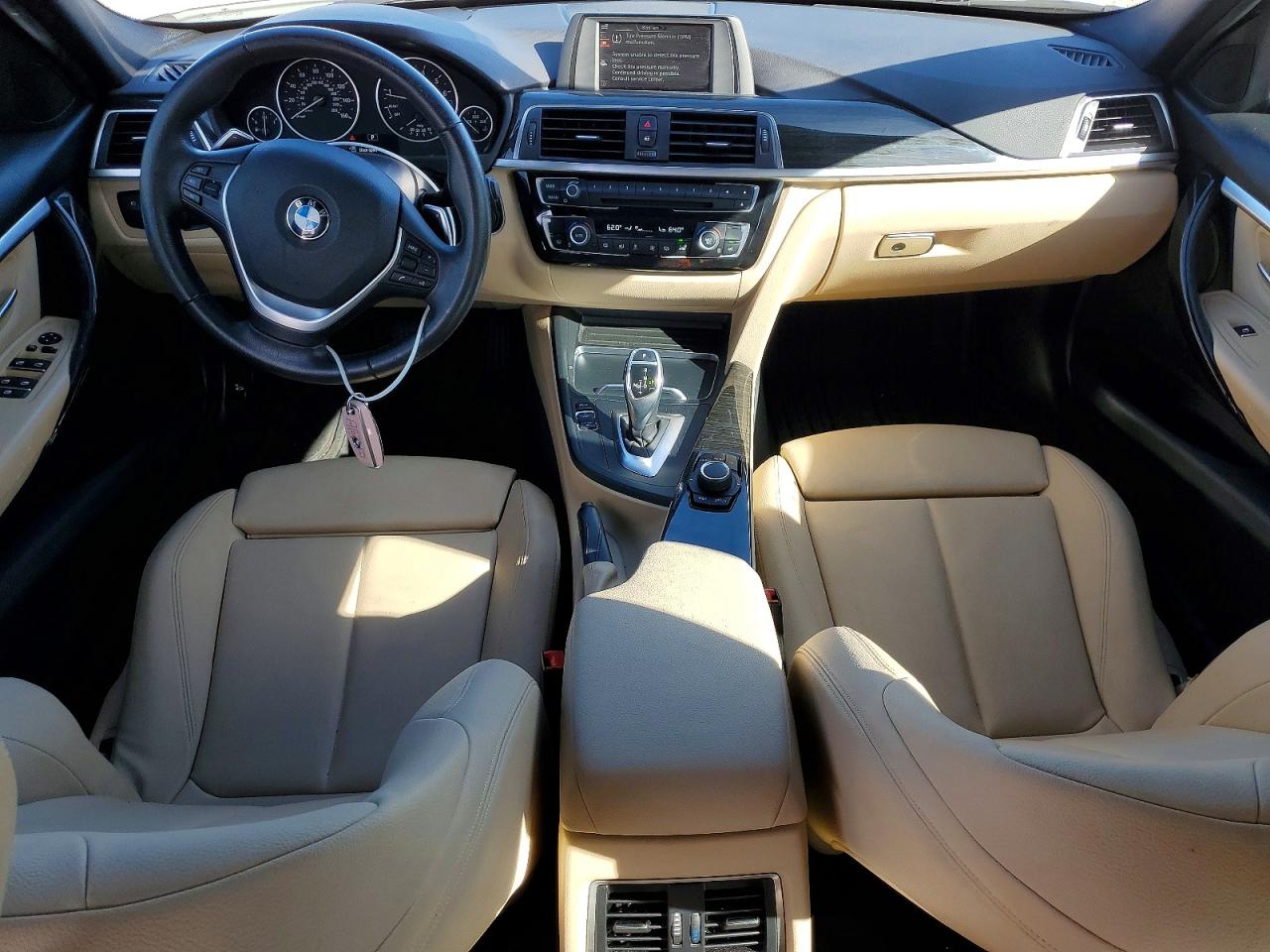 2017 BMW 330