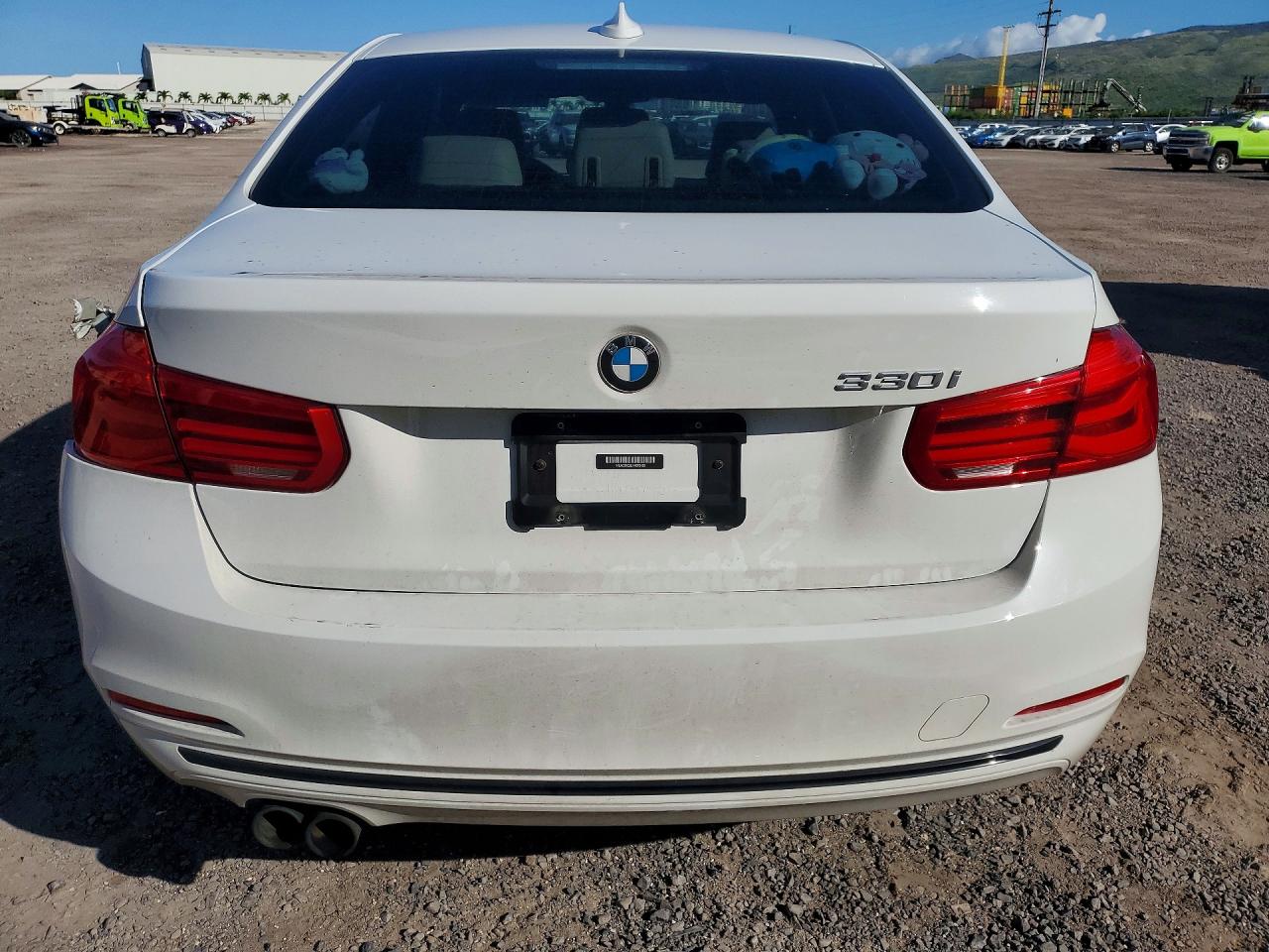 2017 BMW 330