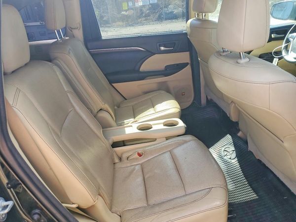 2015 TOYOTA HIGHLANDER