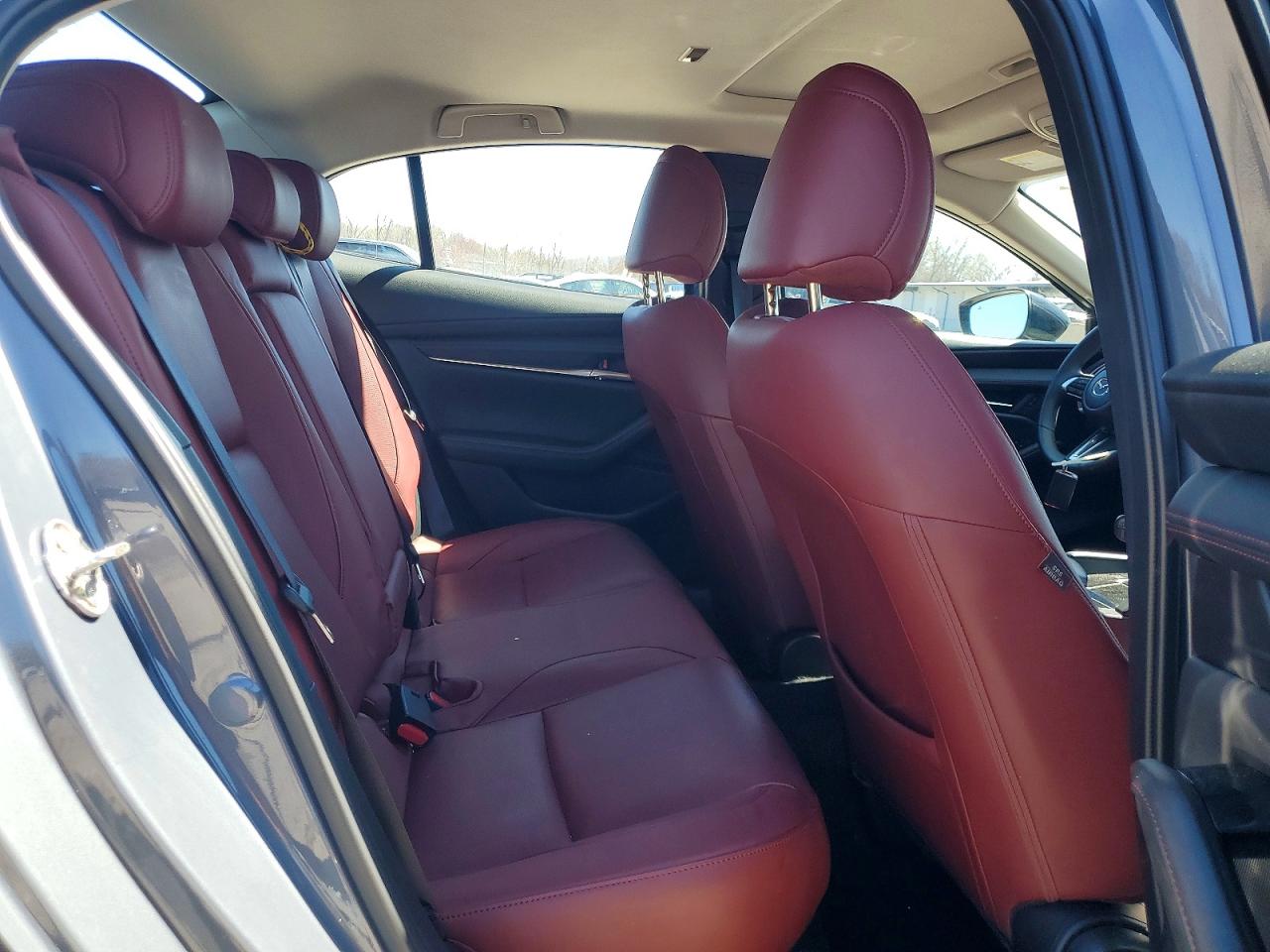 2025 MAZDA 3 Preferred Package