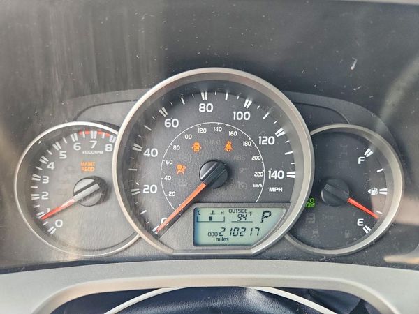 2016 TOYOTA RAV4 LE (X Grade)