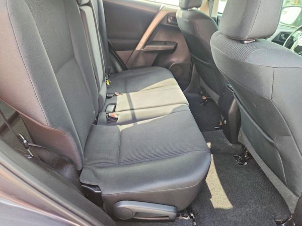 2016 TOYOTA RAV4 LE (X Grade)