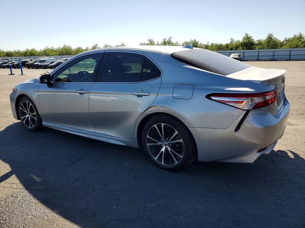 2020 TOYOTA CAMRY