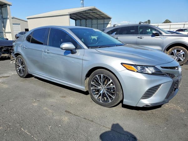 2020 TOYOTA CAMRY