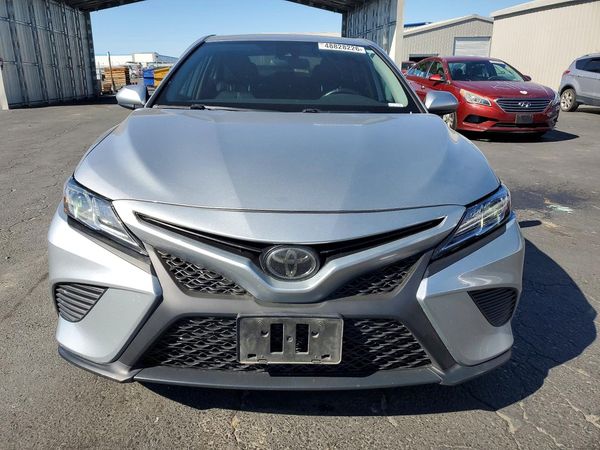 2020 TOYOTA CAMRY