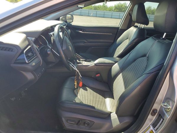 2020 TOYOTA CAMRY