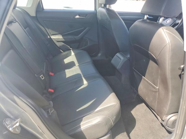 2019 VOLKSWAGEN JETTA