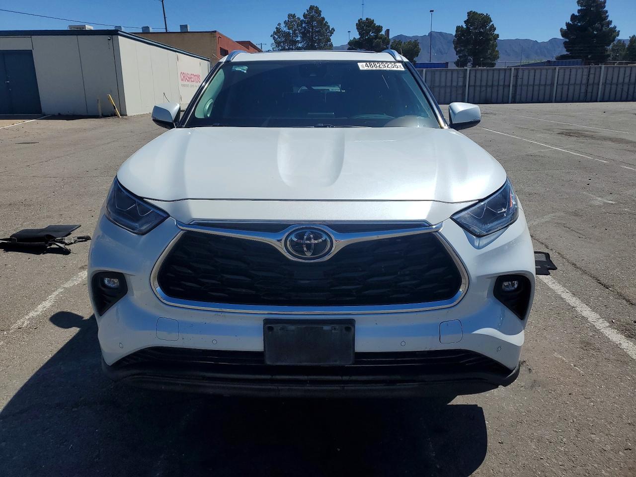 2022 TOYOTA HIGHLANDER Limited
