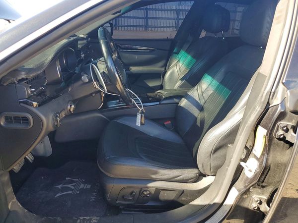 2015 MASERATI QUATTROPORTE Essence
