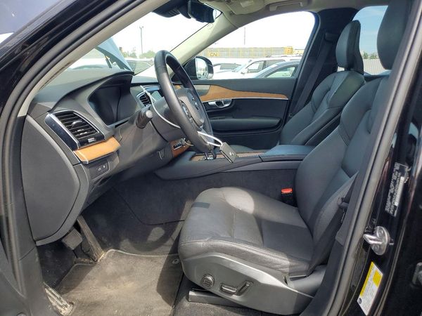 2024 VOLVO XC90 Plus Bright