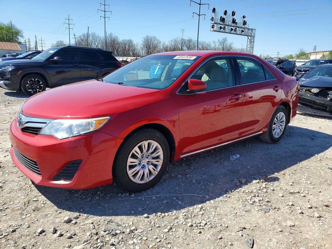 2014 TOYOTA CAMRY