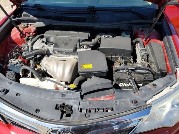 2014 TOYOTA CAMRY