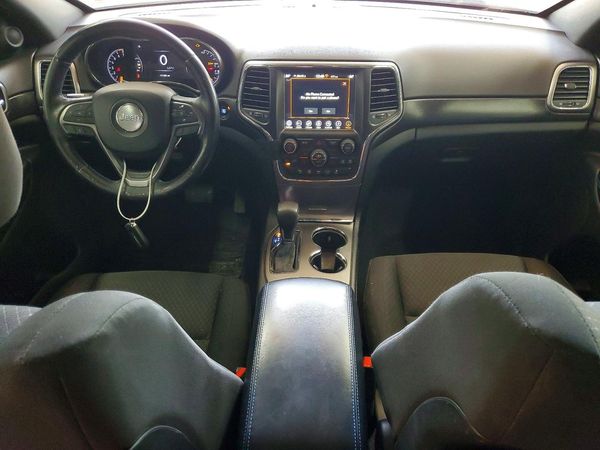 2018 JEEP GRAND CHEROKEE LAREDO 4X4