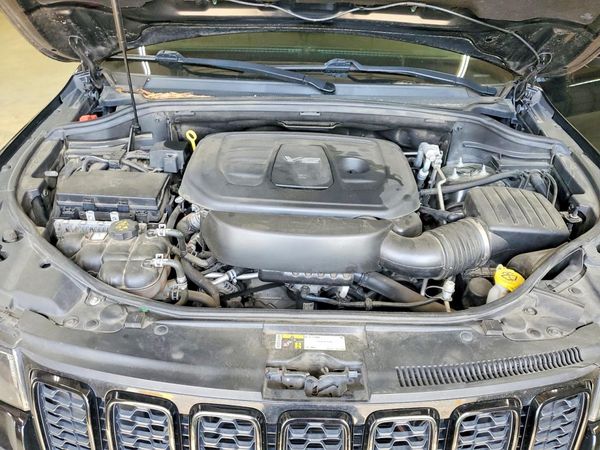 2018 JEEP GRAND CHEROKEE LAREDO 4X4
