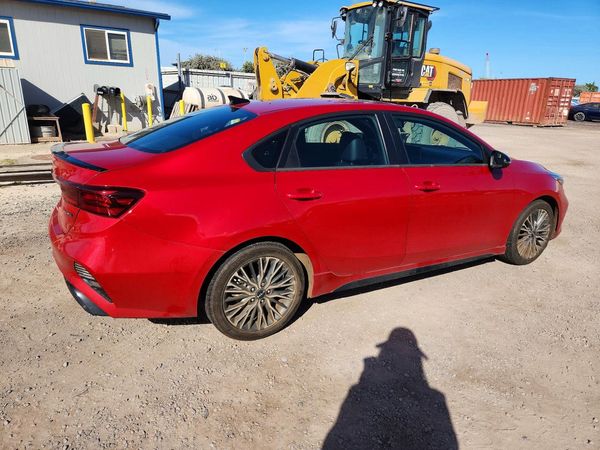 2024 KIA FORTE