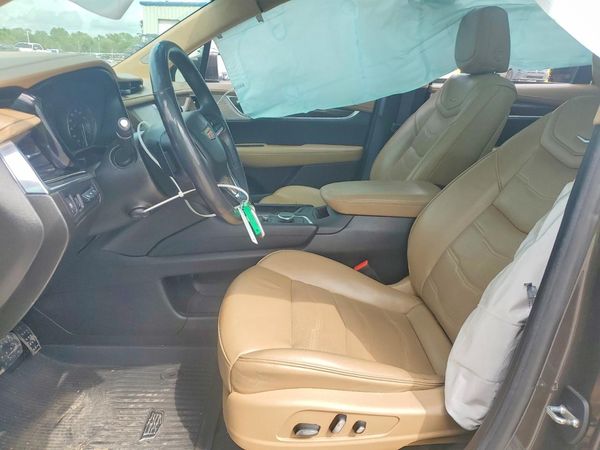 2020 CADILLAC XT6