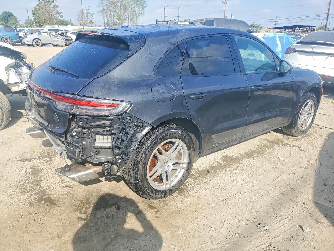 2020 PORSCHE MACAN