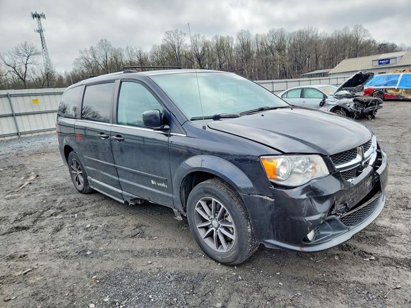 2017 DODGE GRAND CARAVAN
