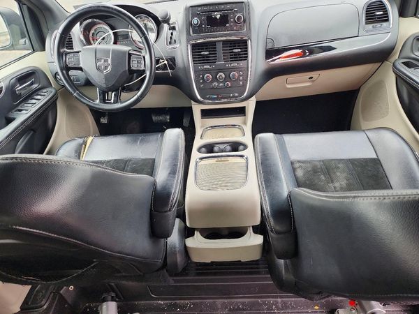 2017 DODGE GRAND CARAVAN