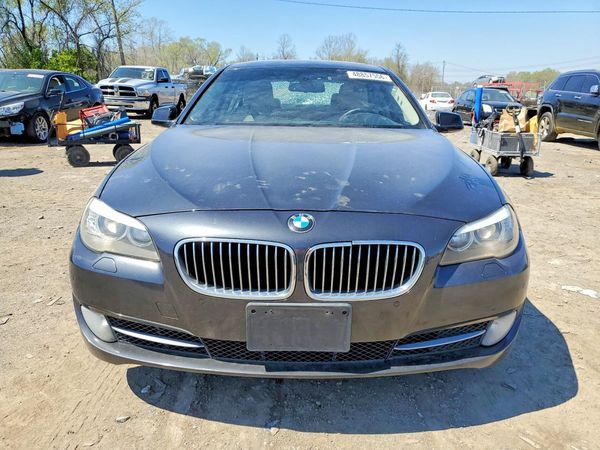2012 BMW 528