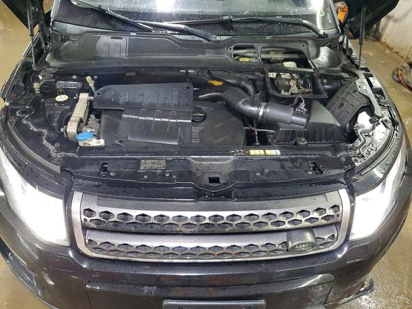 2016 LAND ROVER RANGEROVER SE