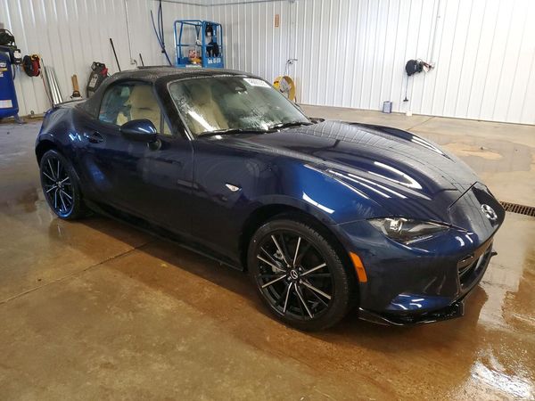 2025 MAZDA MX-5 MIATA