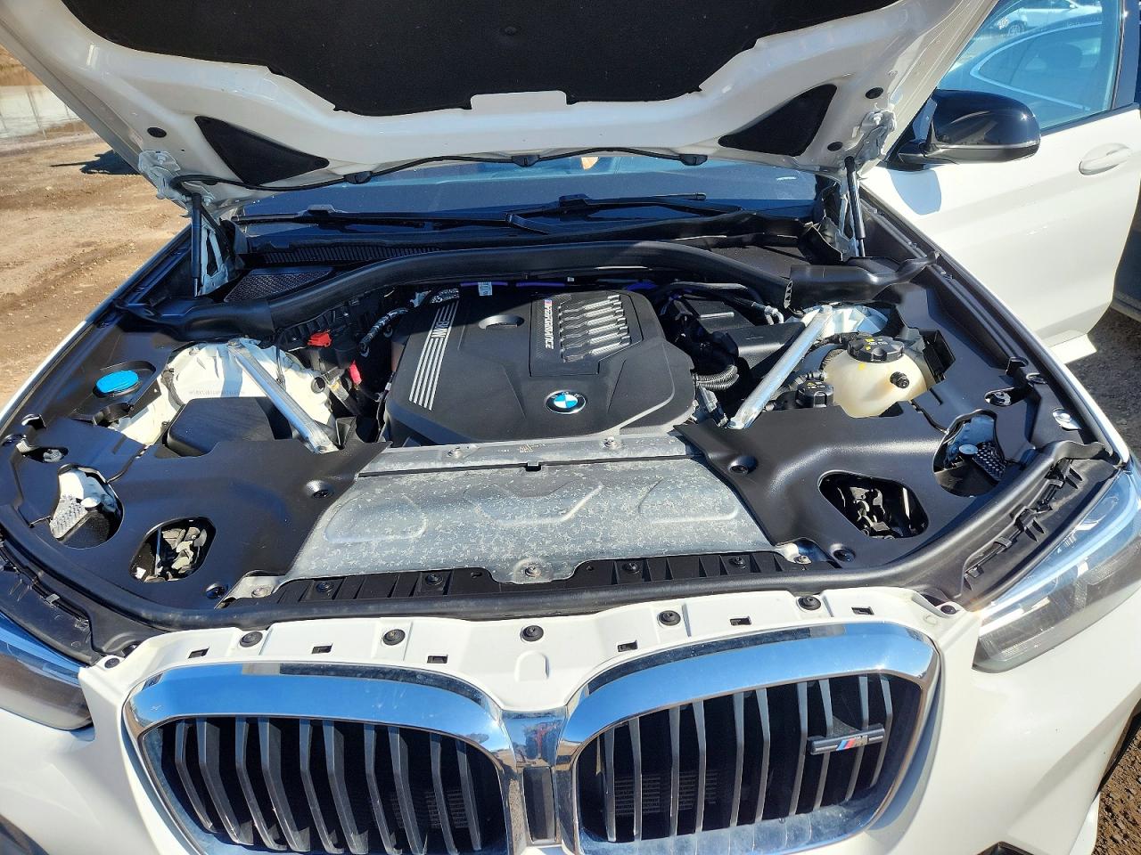 2023 BMW X4 M40i