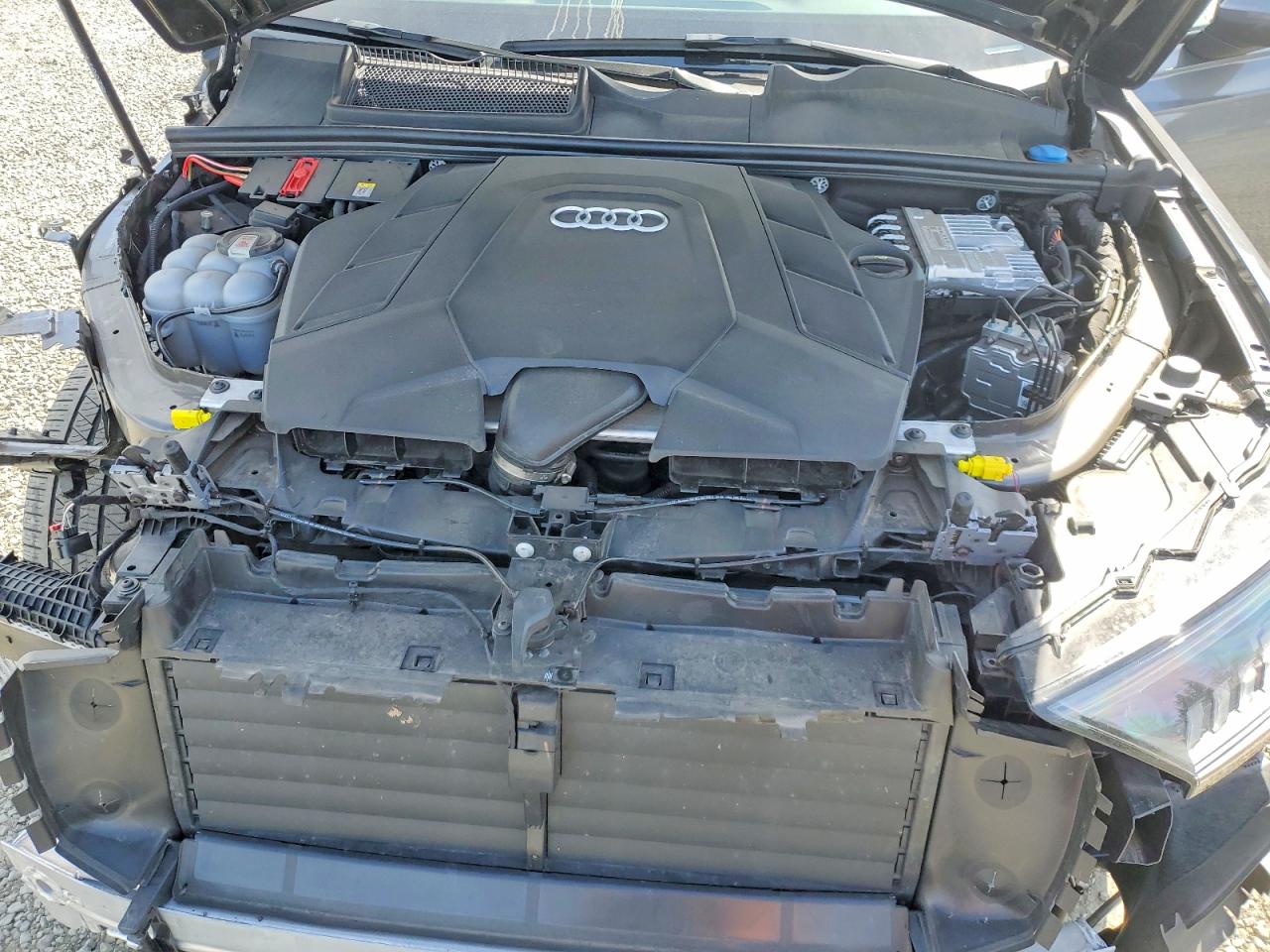 2024 AUDI Q7 quattro Premium Plus