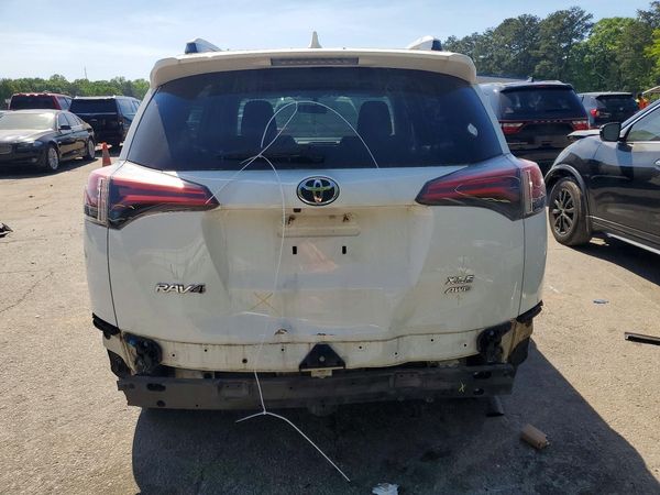 2016 TOYOTA RAV4