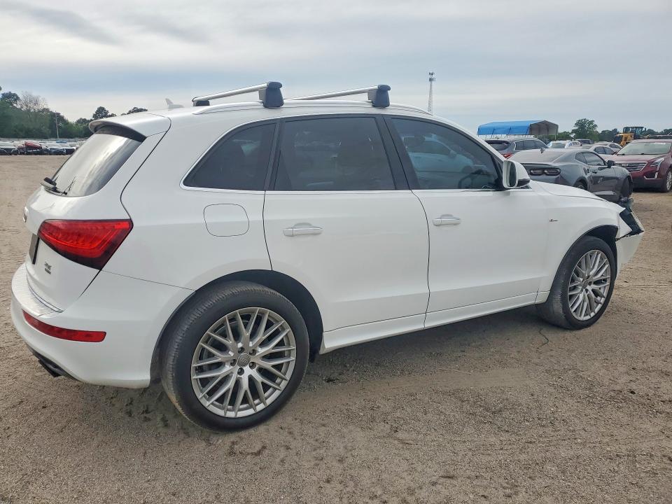 2017 AUDI Q5 quattro Premium Plus