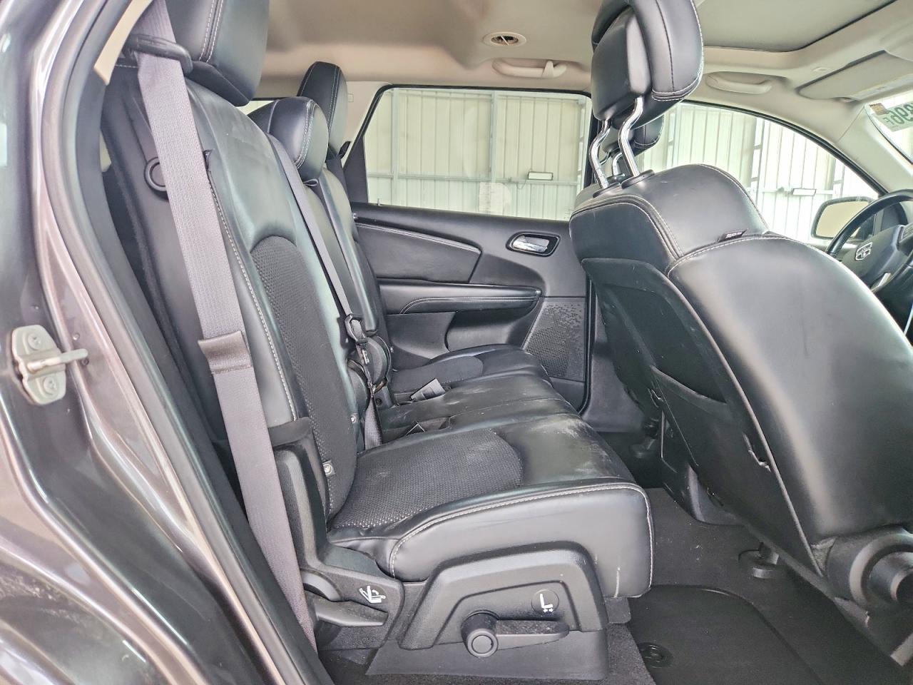 2020 DODGE JOURNEY Crossroad