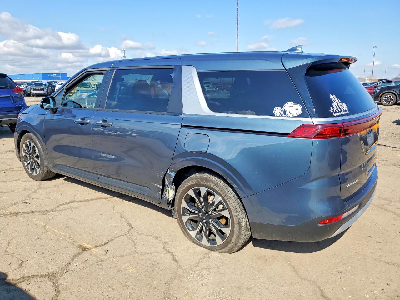 2024 KIA CARNIVAL EX