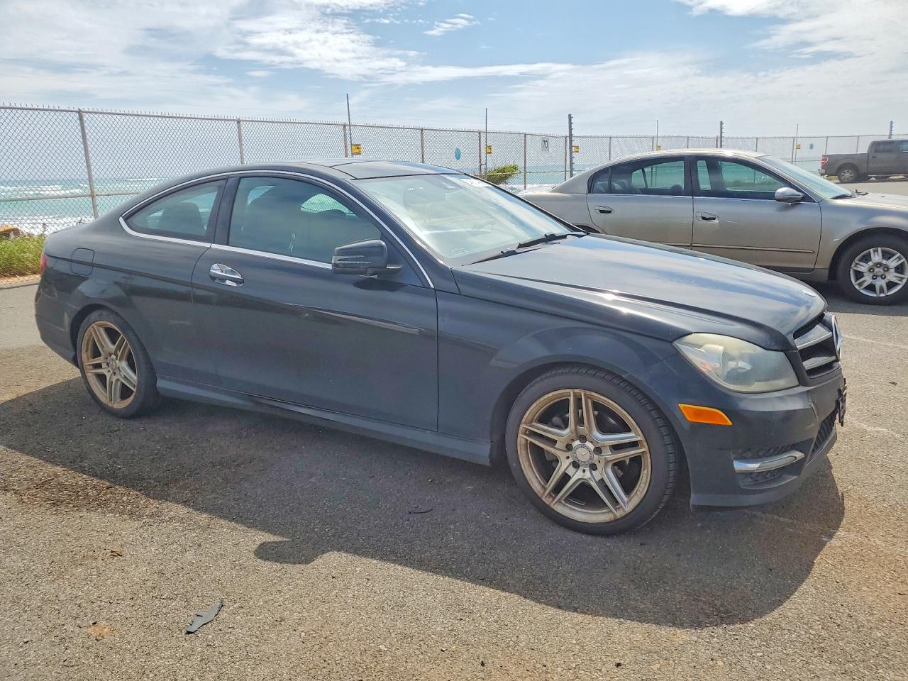 2014 MERCEDES-BENZ C C250