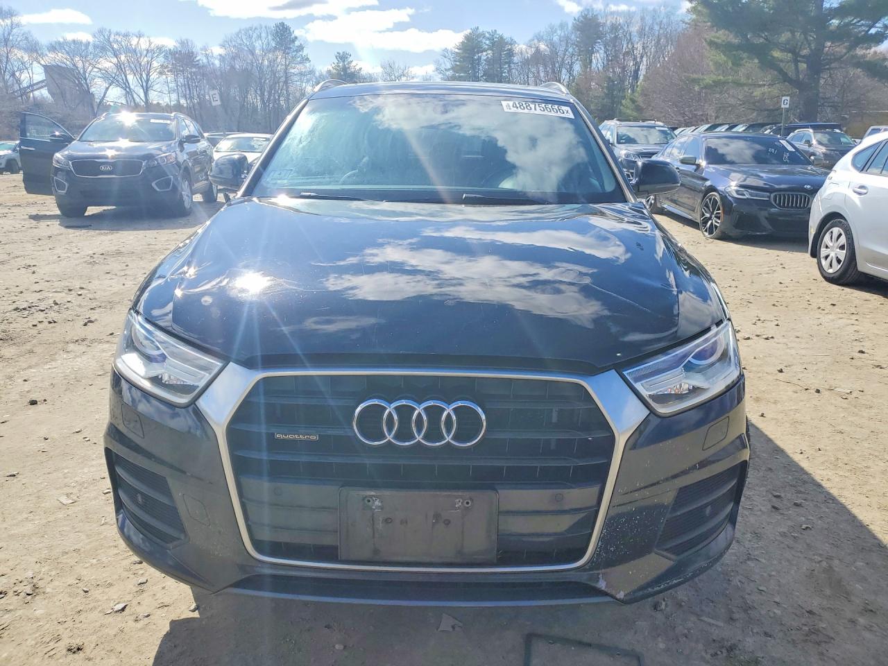 2017 AUDI Q3 quattro Premium