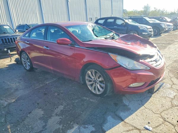2013 HYUNDAI SONATA
