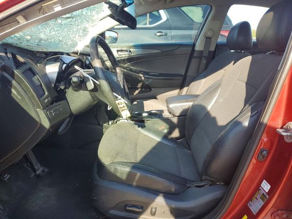 2013 HYUNDAI SONATA