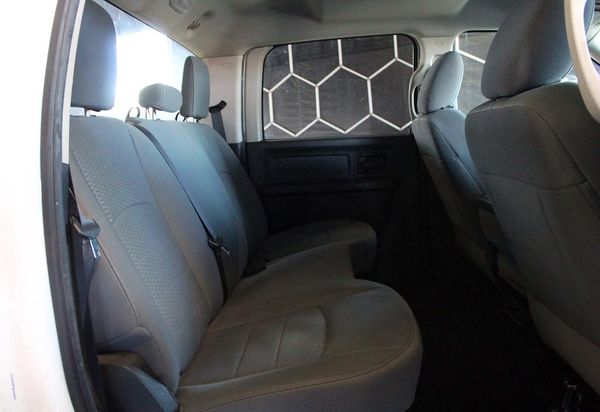 2014 RAM 3500 ST CREW CAB 4X4