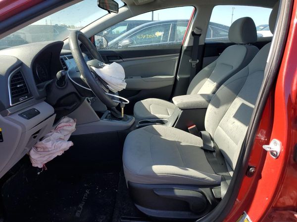 2017 HYUNDAI ELANTRA
