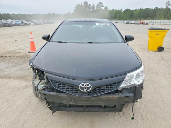 2013 TOYOTA CAMRY