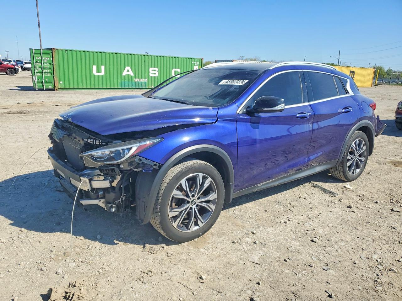2017 INFINITI QX30
