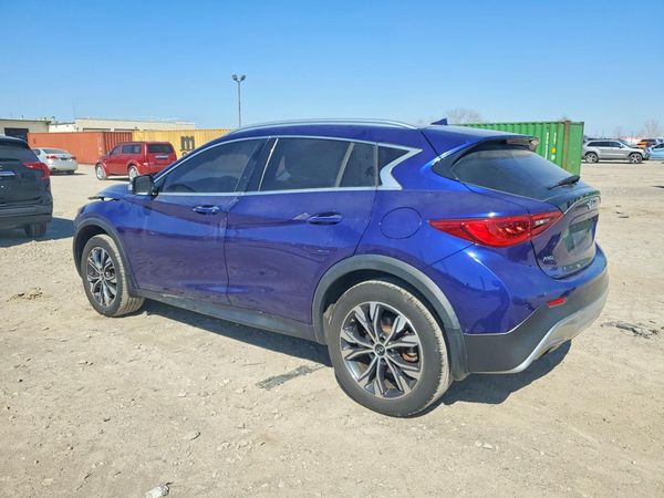 2017 INFINITI QX30