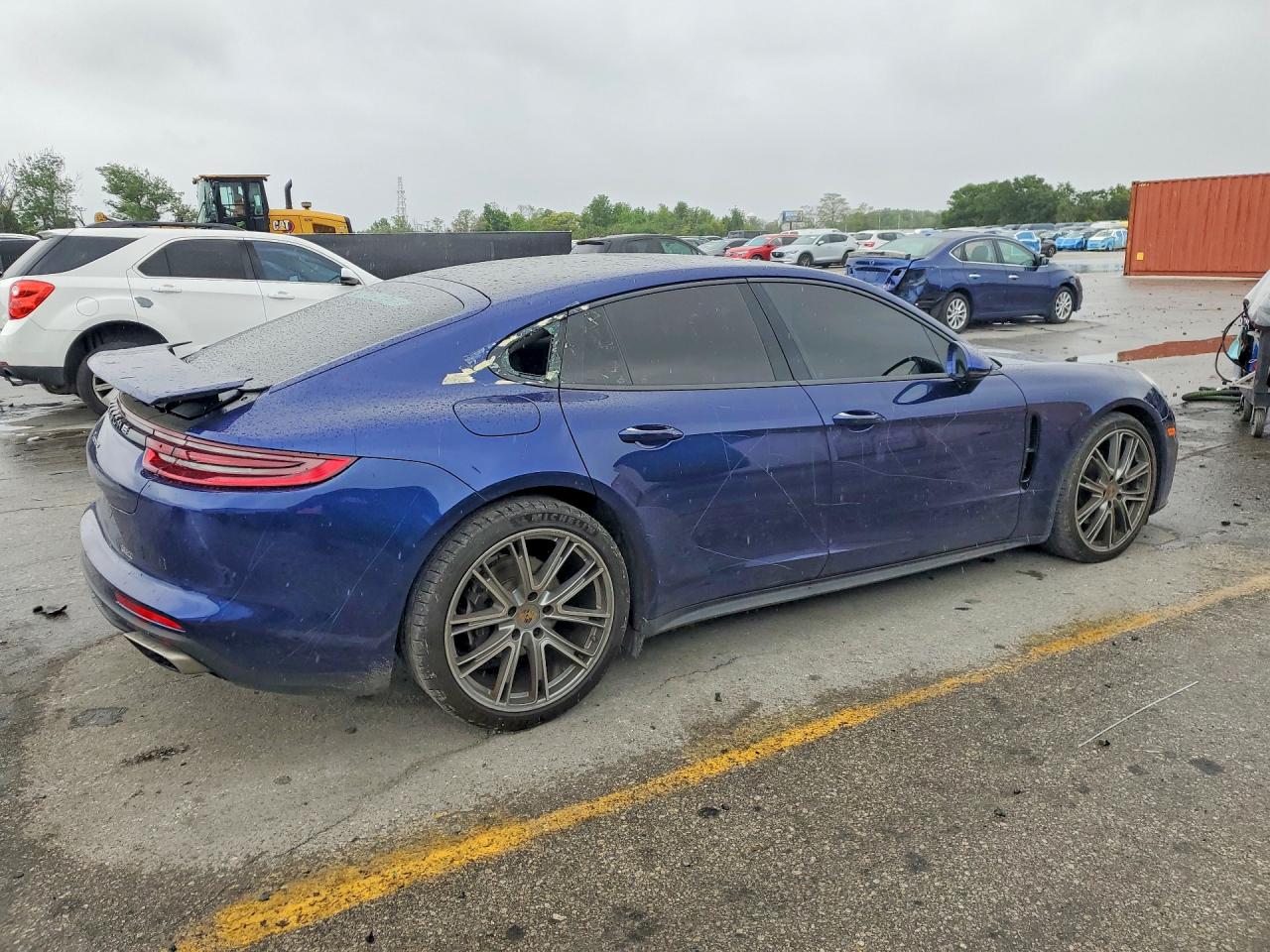 2020 PORSCHE PANAMERA