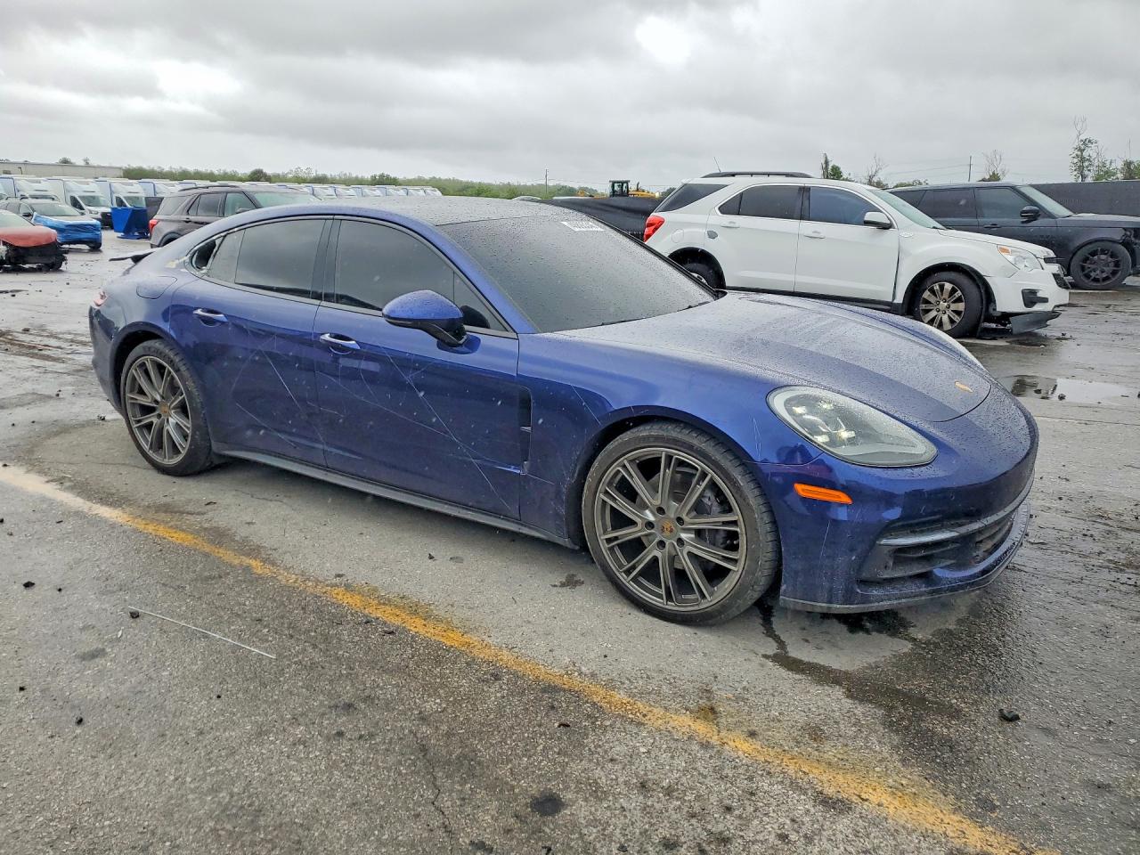 2020 PORSCHE PANAMERA